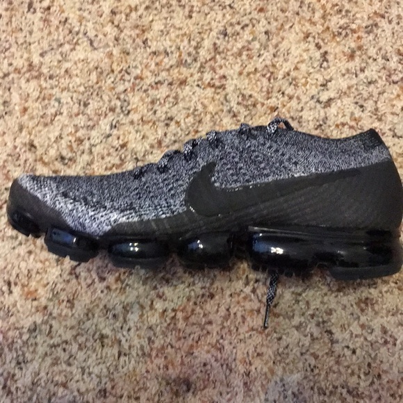 Nike Air Vapormax Flyknit - Picture 5 of 5
